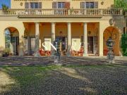 Vendesi casa indipendente a Firenze via Guido...