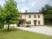 Vendesi casa indipendente a Gradisca d'Isonzo