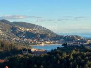 Vendesi casa indipendente a La Spezia, La Pieve San Venerio