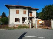 Vendesi casa indipendente a Lessona via IV Novembre, 153
