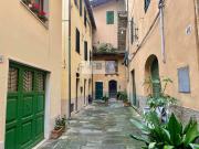 Vendesi casa indipendente a Lucca via dei Gelsetti, 21,...