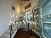 Vendesi casa indipendente a Manciano via Giovanni Conti,...