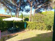 Vendesi casa indipendente a Marciana via Fonte al...