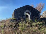 Vendesi casa indipendente a Mascali via scorciavacca...