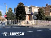 Vendesi casa indipendente a Rimini via Marecchiese, 45,...