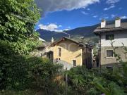 Vendesi casa indipendente a Sarre