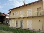 Vendesi casa indipendente a Trana via Giordano Bruno, 25