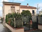 Vendesi casa indipendente a Vittorito via Aldo Moro, 2