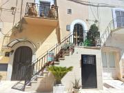 Vendesi casa indipendente ad Adelfia via Giardino 38