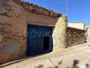 Vendesi casa indipendente ad Armungia via Cesare...