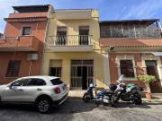 Vendesi casa indipendente ad Avola via savonarola 6