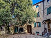Vendesi casa semindipendente a Roccastrada via della...