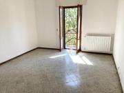 Vendesi Casa Singola Divisa In Due Unit Abitative Rif. V25