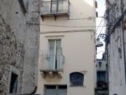 VENDESI CASA STORICA VISTA CASTELLO IN VIA MADONNA DELLE...