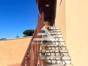 Vendesi casale a Castel Gandolfo via Appia Nuova, 3