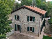 Vendesi casale a Castel San Pietro Terme via Viara