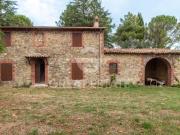 Vendesi casale a Orvieto