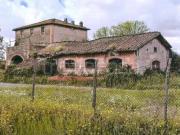 Vendesi casale a Roma via delle Capannelle, Appio...