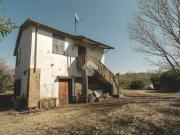 Vendesi casale a Tarquinia