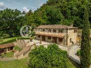 Vendesi casale a Volterra via Pisana, 67