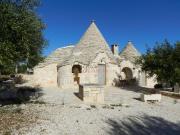 Vendesi complesso di trulli ristrutturati 150m²...