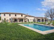 Vendesi corte a Foligno