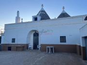 Vendesi in agro di Ostuni bellissimo Trullo sovrano...