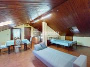 Vendesi mansarda a Santa Vittoria d'Alba via...