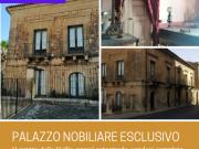 vendesi palazzo ottocentesco nobiliare 20 vani provincia...