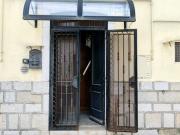 VENDESI PIANO TERRA UN PICCOLO BILOCALE IN VIA FRUSCI,...