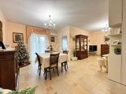 Vendesi quadrilocale a Bari