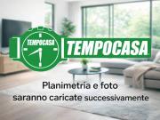 Vendesi quadrilocale a Bologna via Pier Paolo Molinelli,...