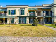 Vendesi quadrilocale a Carugo, Sant'isidoro