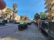 Vendesi quadrilocale a Catania viale Regina Margherita,...