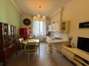 Vendesi quadrilocale a Firenze via Vincenzo Bellini,...