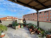 Vendesi quadrilocale a Livorno via Giovanni March,...