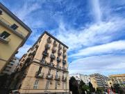 Vendesi quadrilocale a Napoli via Girolamo Santacroce,...