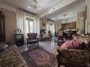 Vendesi quadrilocale a Reggio di Calabria via Modena...