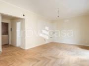 Vendesi quadrilocale a Roma via Caio Sulpicio, 8, Cinecittà Vendesi quadrilocale a Roma via Caio Sulpicio, 8, Cinecittà