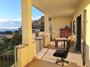 Vendesi quadrilocale a Trevignano Romano via Monticello