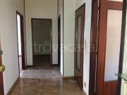Vendesi quadrilocale ad Alba strada Guarene