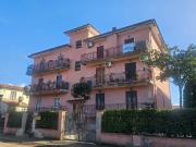 Vendesi quadrilocale ad Aprilia via Beniamino Gigli,...