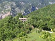 Vendesi rustico a Furlo, Acqualagna