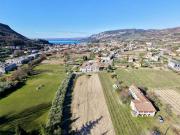 Vendesi rustico a Garda via Risare, 15