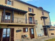 Vendesi rustico/casale/corte a Castiglione d'Orcia...