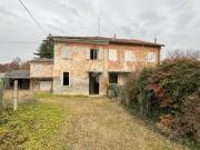 Vendesi rustico/casale/corte a Piazzola sul Brenta via...