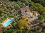 Vendesi rustico/casale/corte a Rapolano Terme