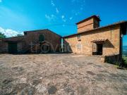 Vendesi rustico/casale/corte a Reggello, Donnini