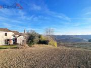 Vendesi rustico/casale/corte a Santa Maria Nuova via...