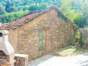Vendesi rustico/casale/corte ad Alto Reno Terme via...